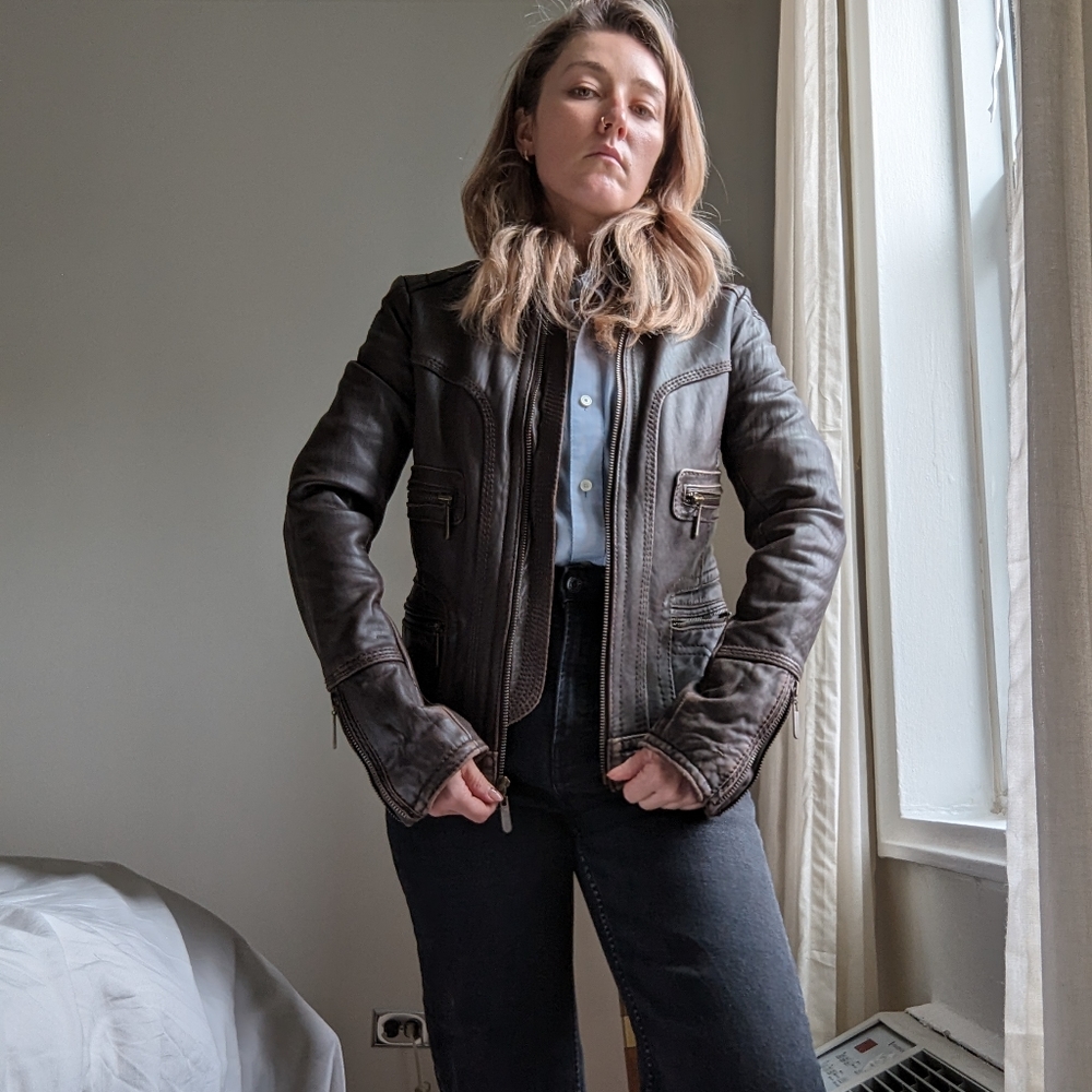 Aqua aviation inspired leather jacket with lambswool collar and zipper details - Picture 13 of 14
